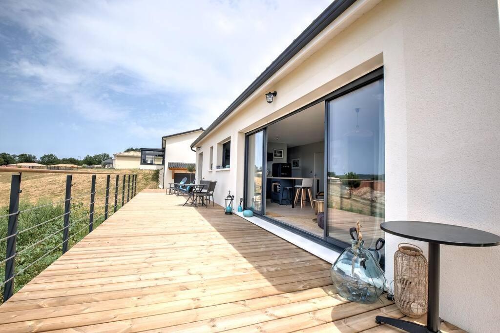 L'Elegante Confort, Clim & Vue Imprenable Bassillac ภายนอก รูปภาพ